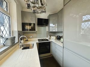 Kitchen- click for photo gallery